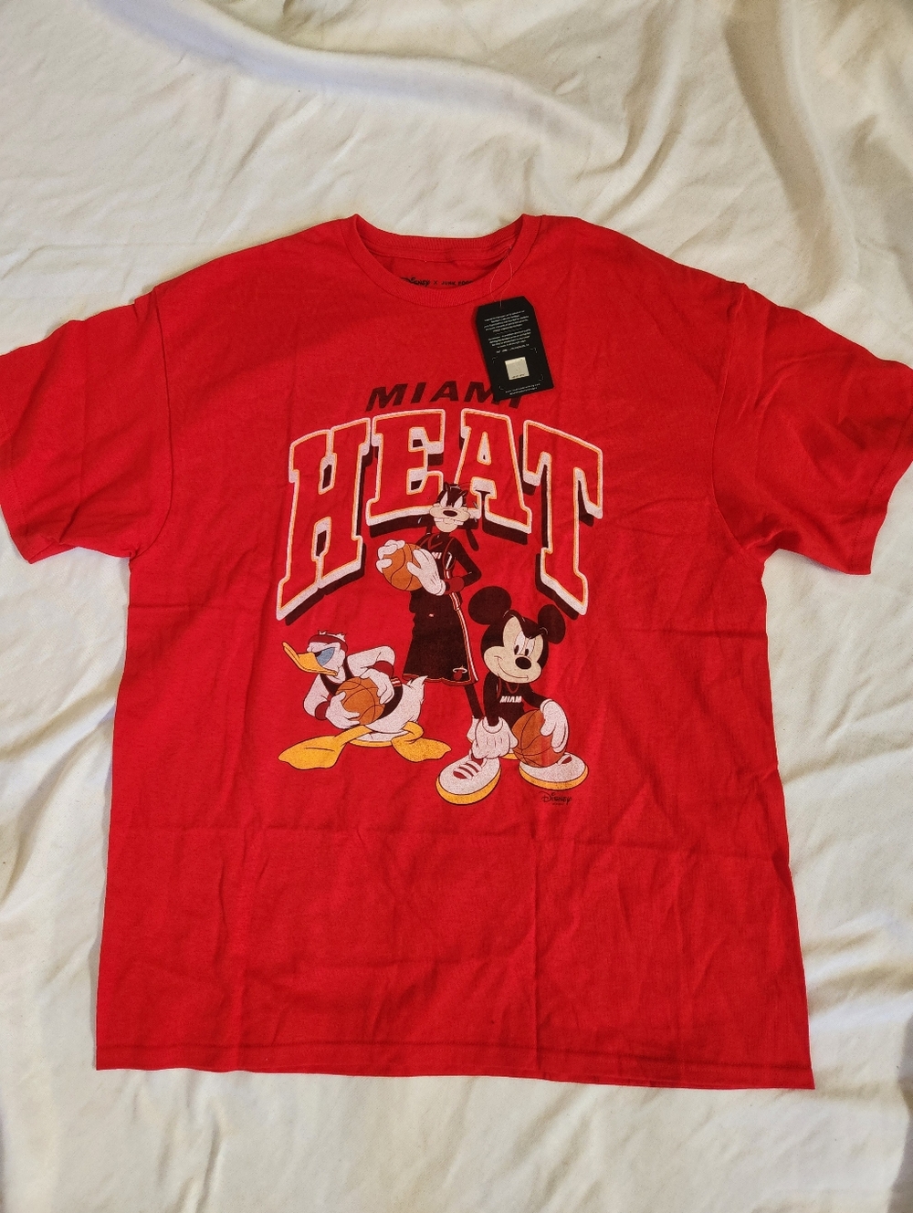 Disney x Junk Food Miami Heat Mickey Goofy Donald Graphic Tee NWT Size L